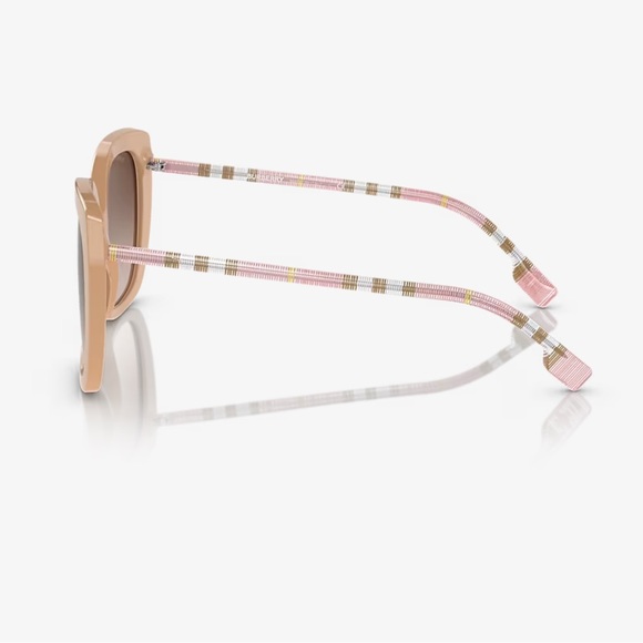 Burberry Sunglasses, New 225 - Picture 4 of 6